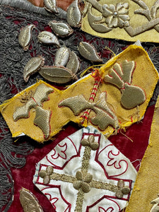 Antique Gold Metallic Applique Project Group