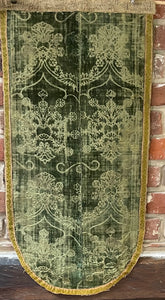 15th Century Silk Velvet Ferronerie Pattern