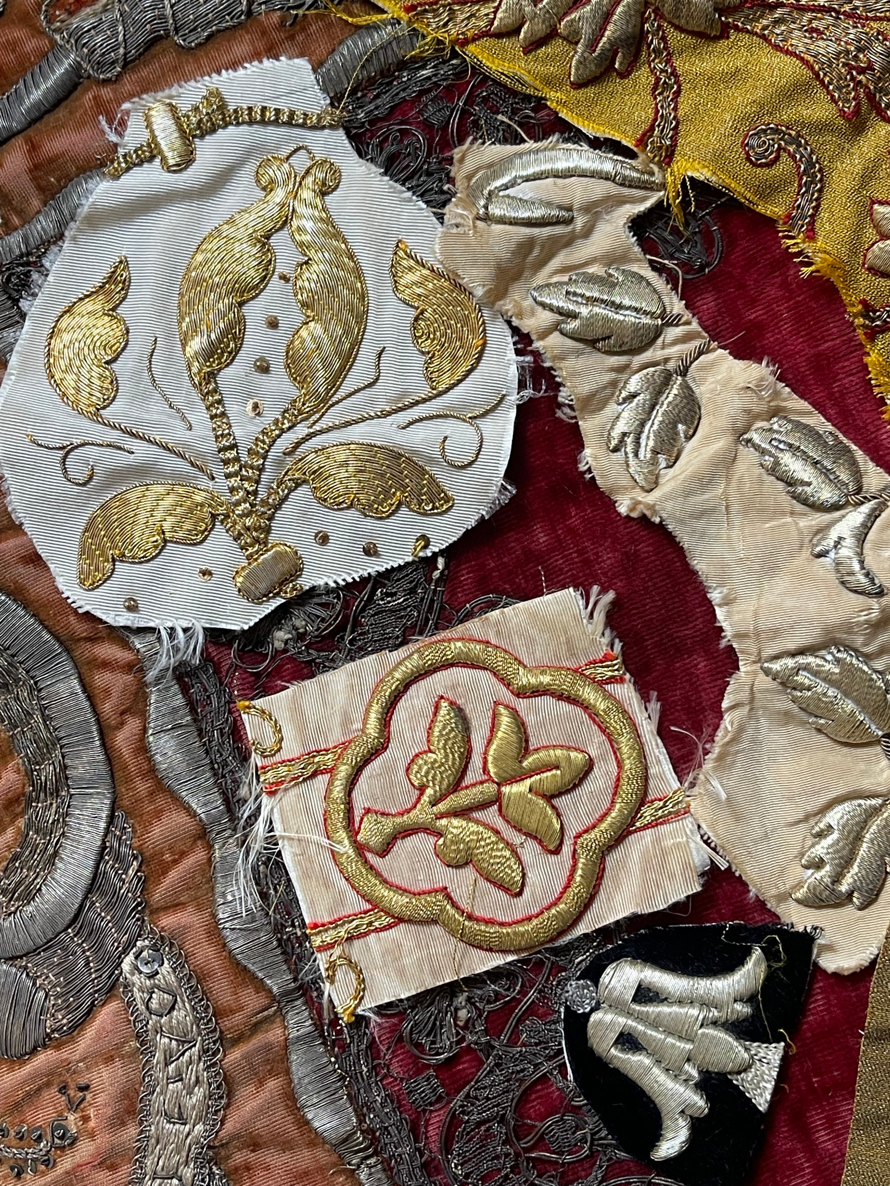 Antique Gold Metallic Applique Project Group