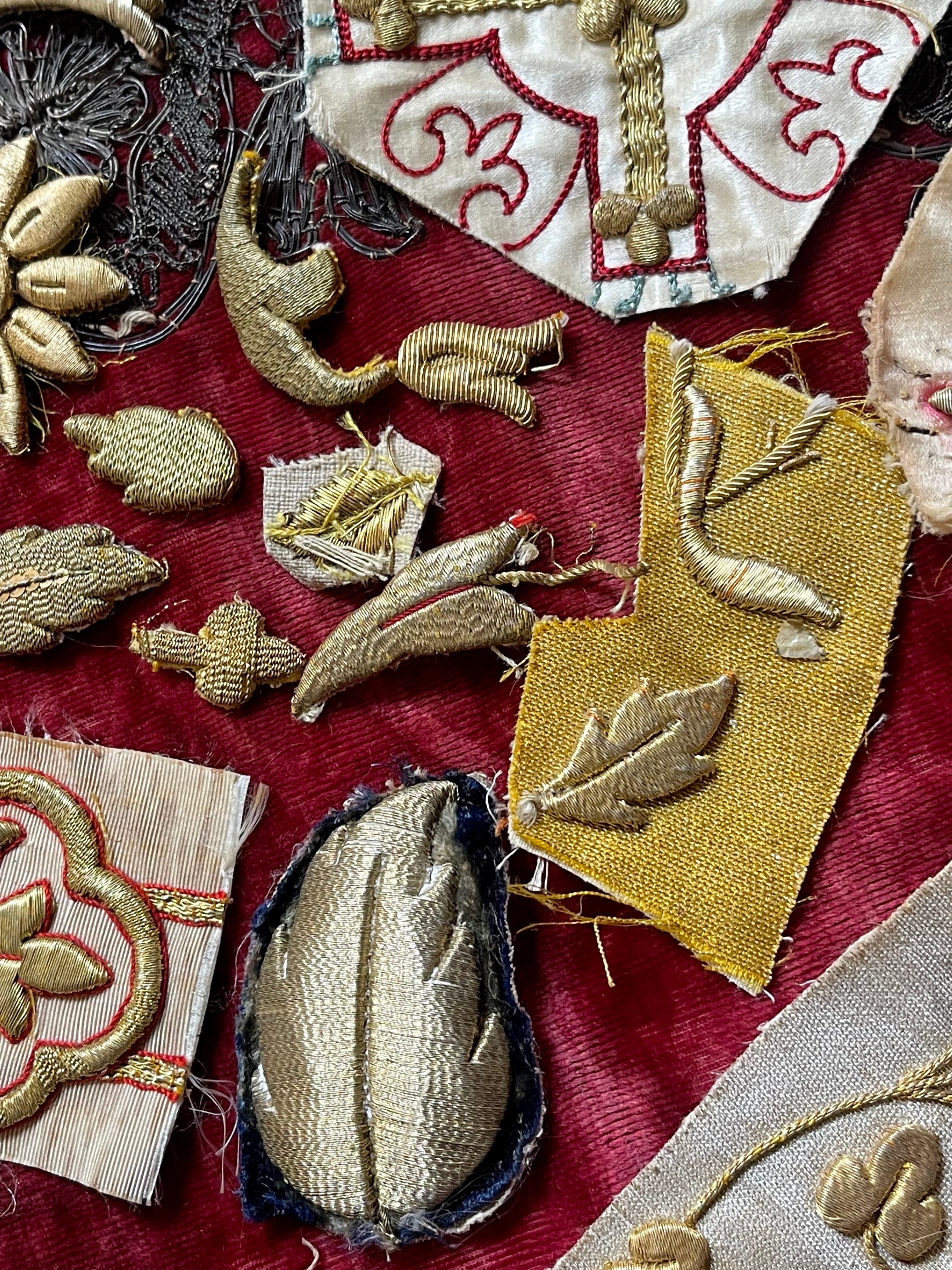 Antique Gold Metallic Applique Project Group