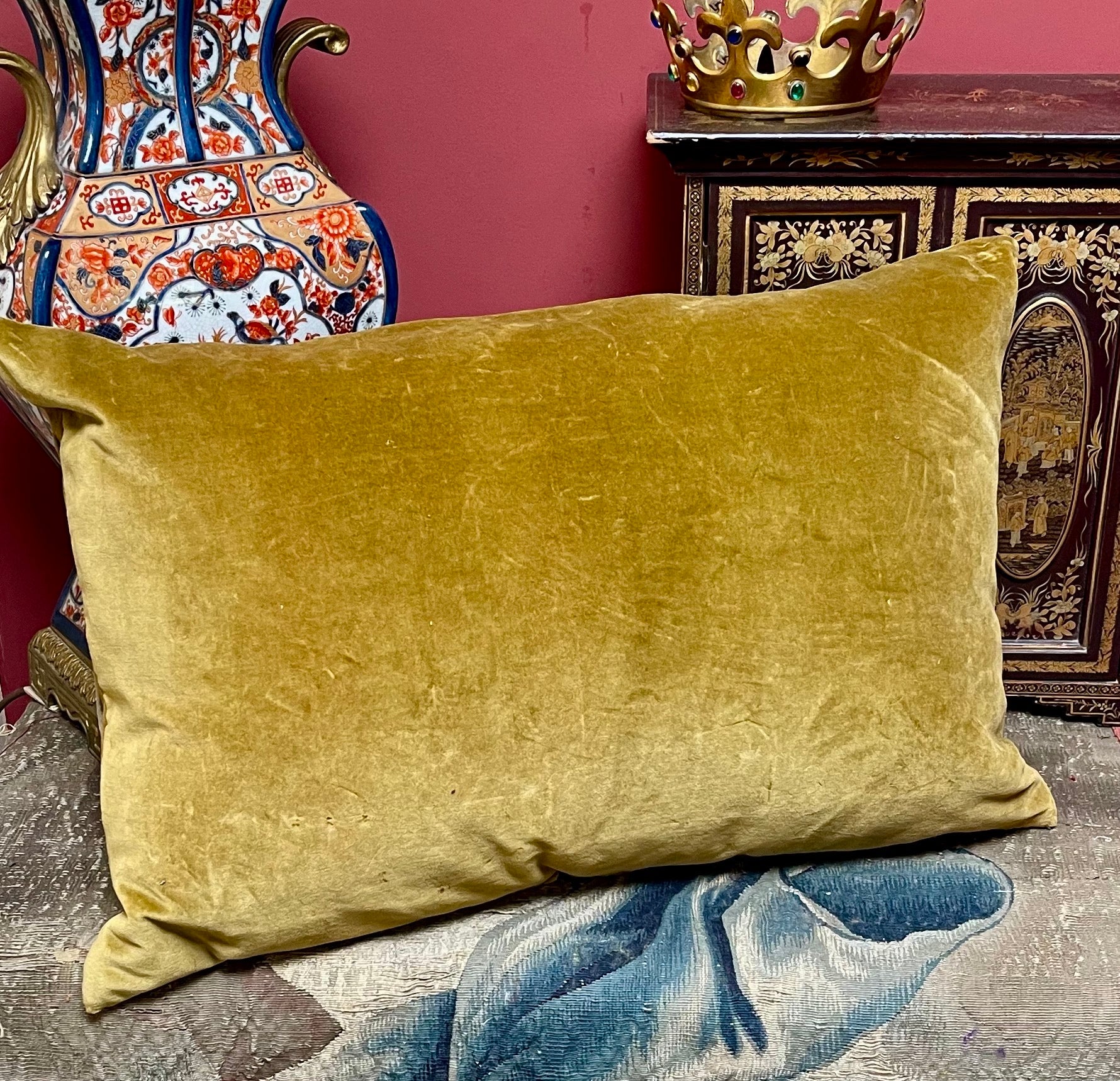 Antique Pillow 16th Century Embroidery Roundel St Peter