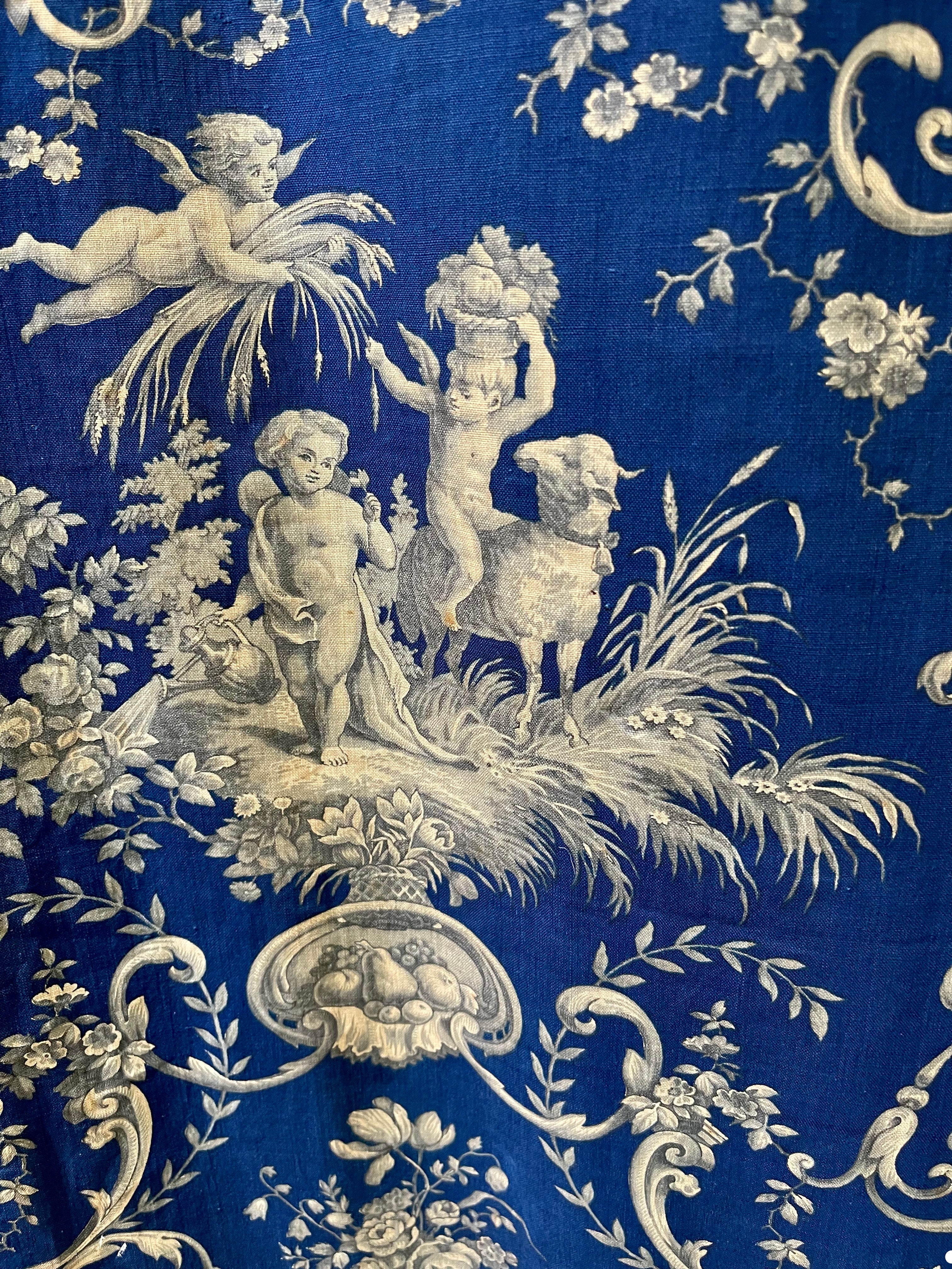 Antique Printed Toile CHERUBS