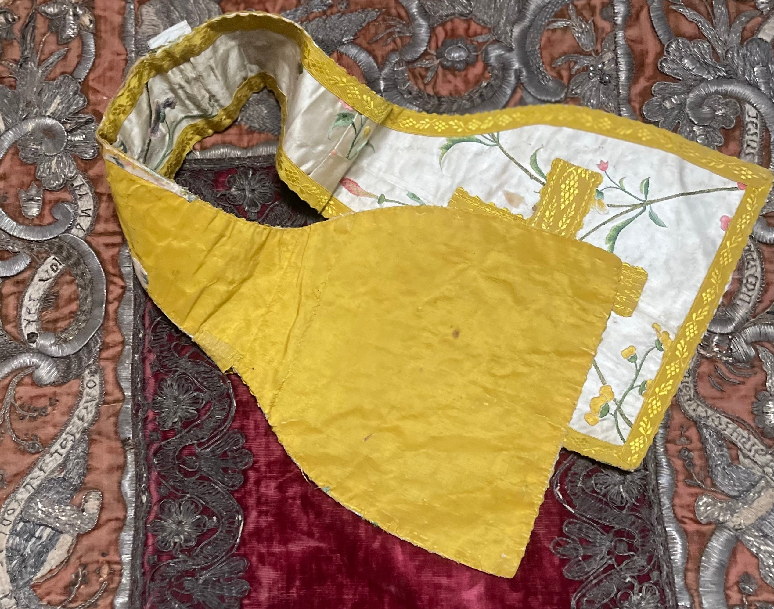 Antique Maniple Chinese Embroidered Silk