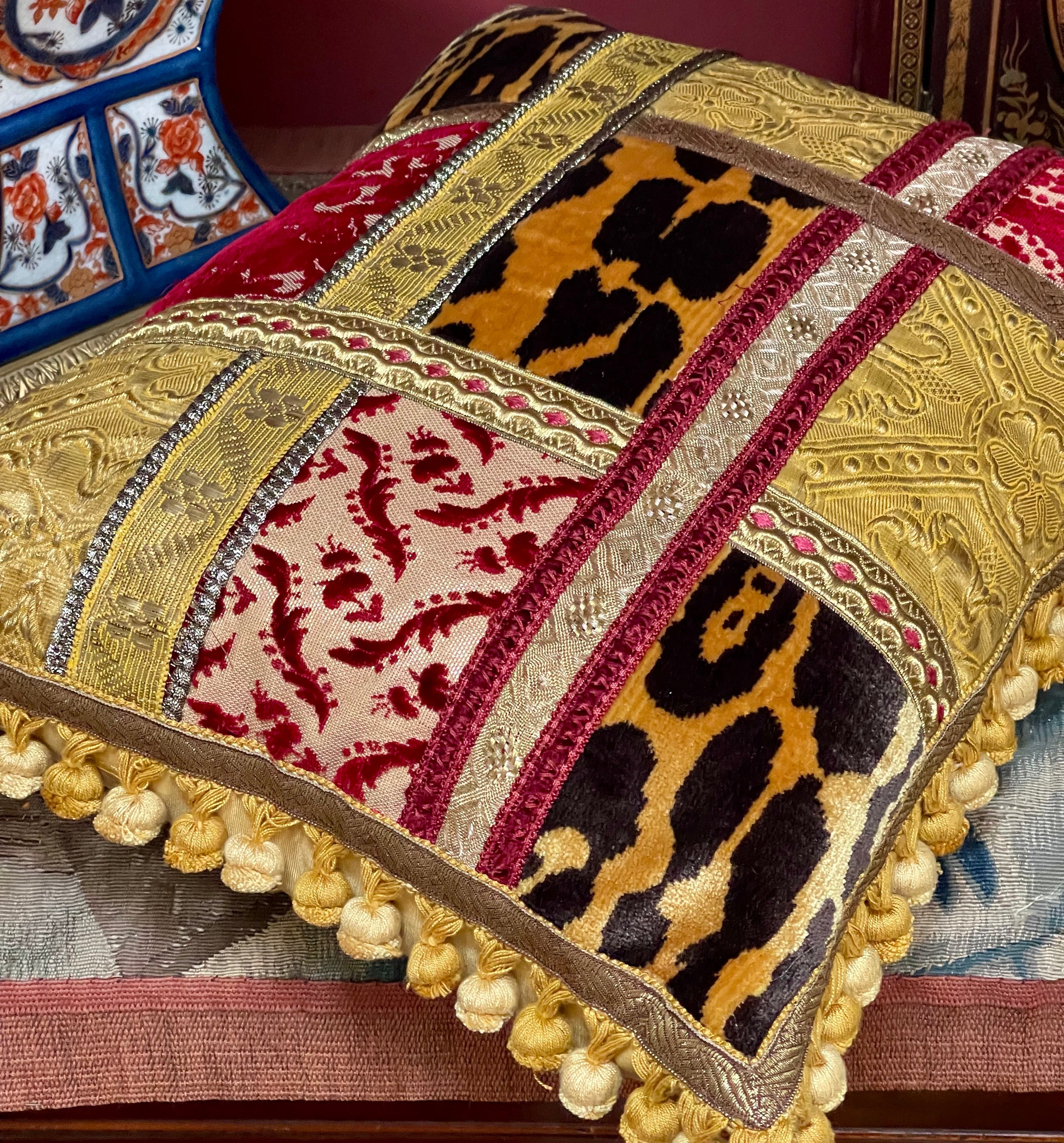 Bespoke Soprarizzo Venetian Silk  Velvet Cushion