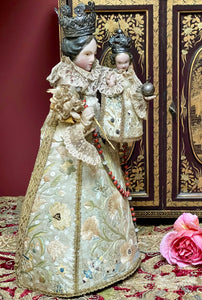 18th Century Virgin Mary Santos Altar Figure