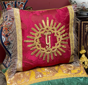 Antique Silk Cushion Gold Metallic Starburst