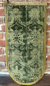 15th Century Silk Velvet Ferronerie Pattern