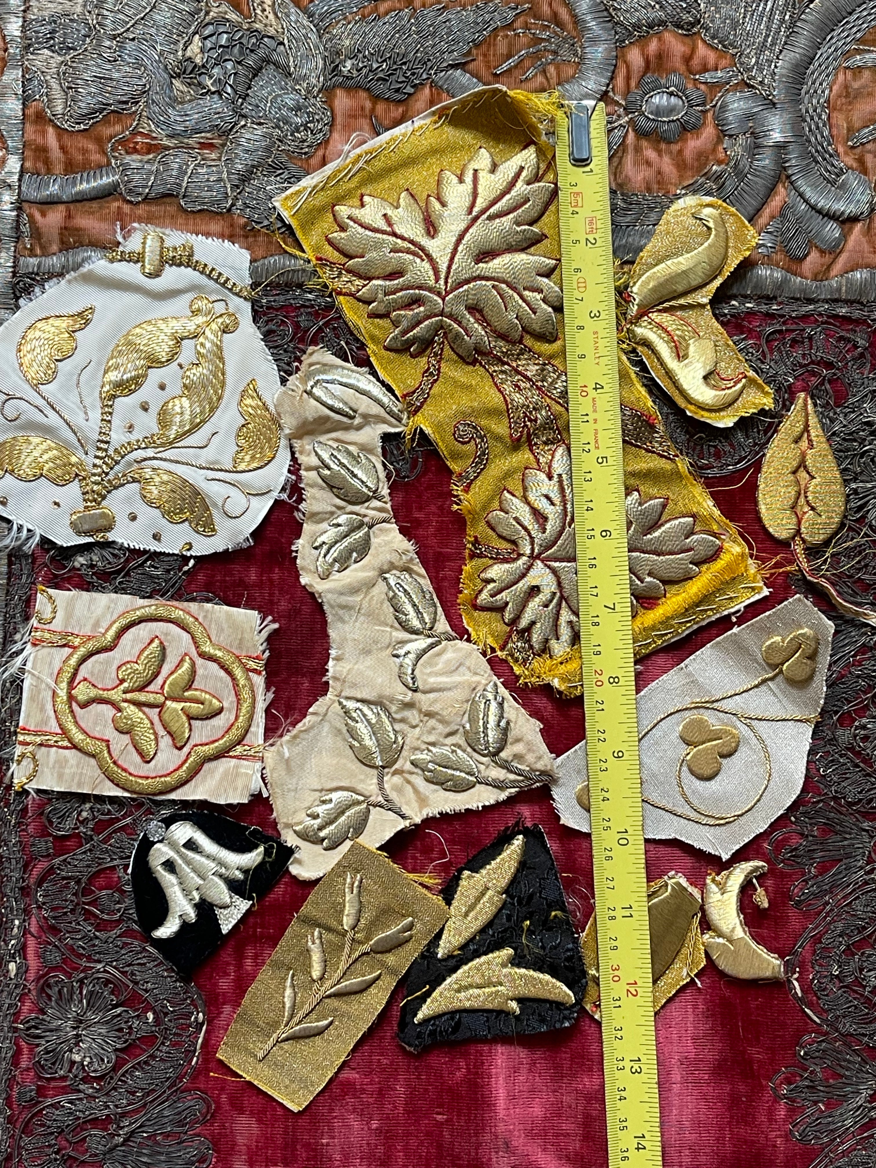 Antique Gold Metallic Applique Project Group