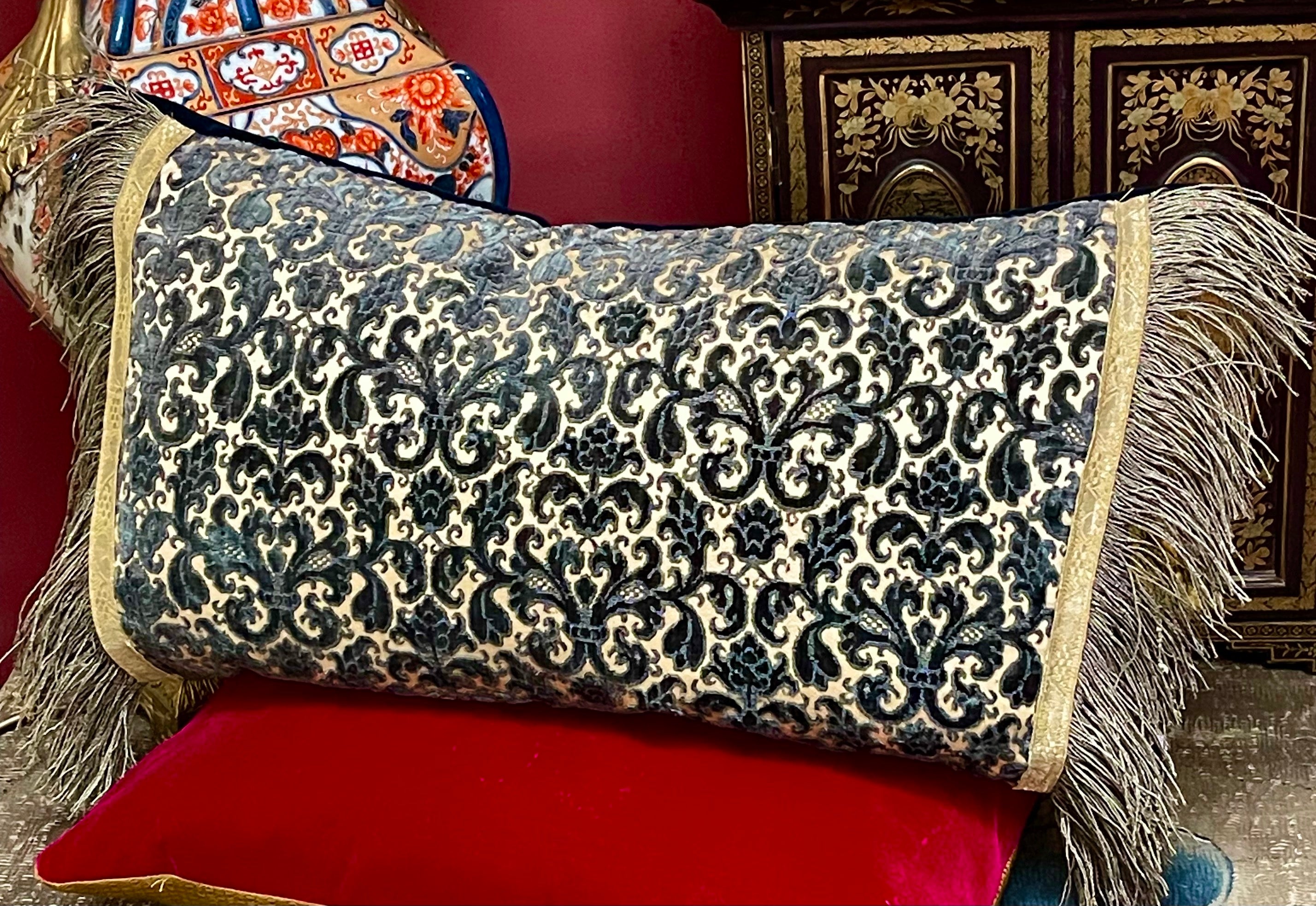 16th Century Italian Silk Velvet Pillow