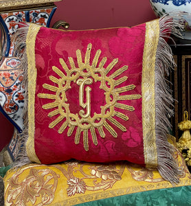 Antique Silk Cushion Gold Metallic Starburst