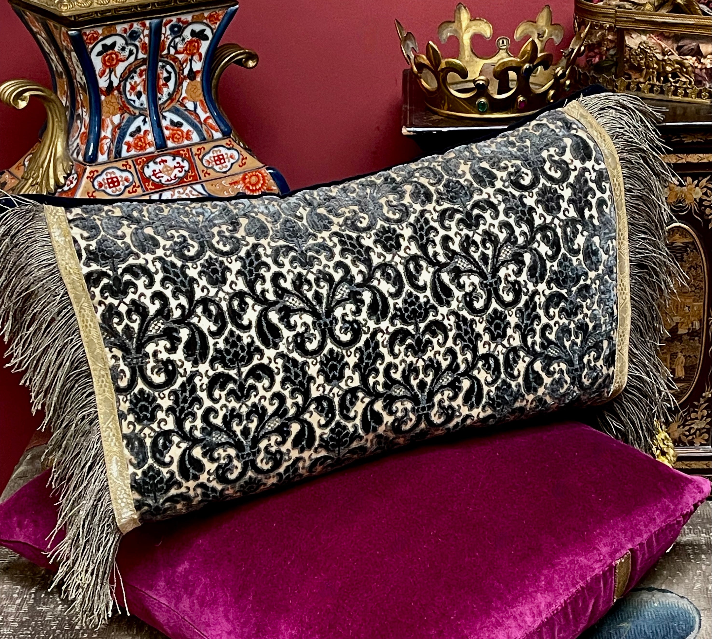 16th Century Italian Silk Velvet Pillow