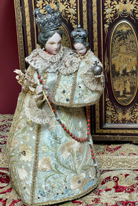 18th Century Virgin Mary Santos Altar Figure