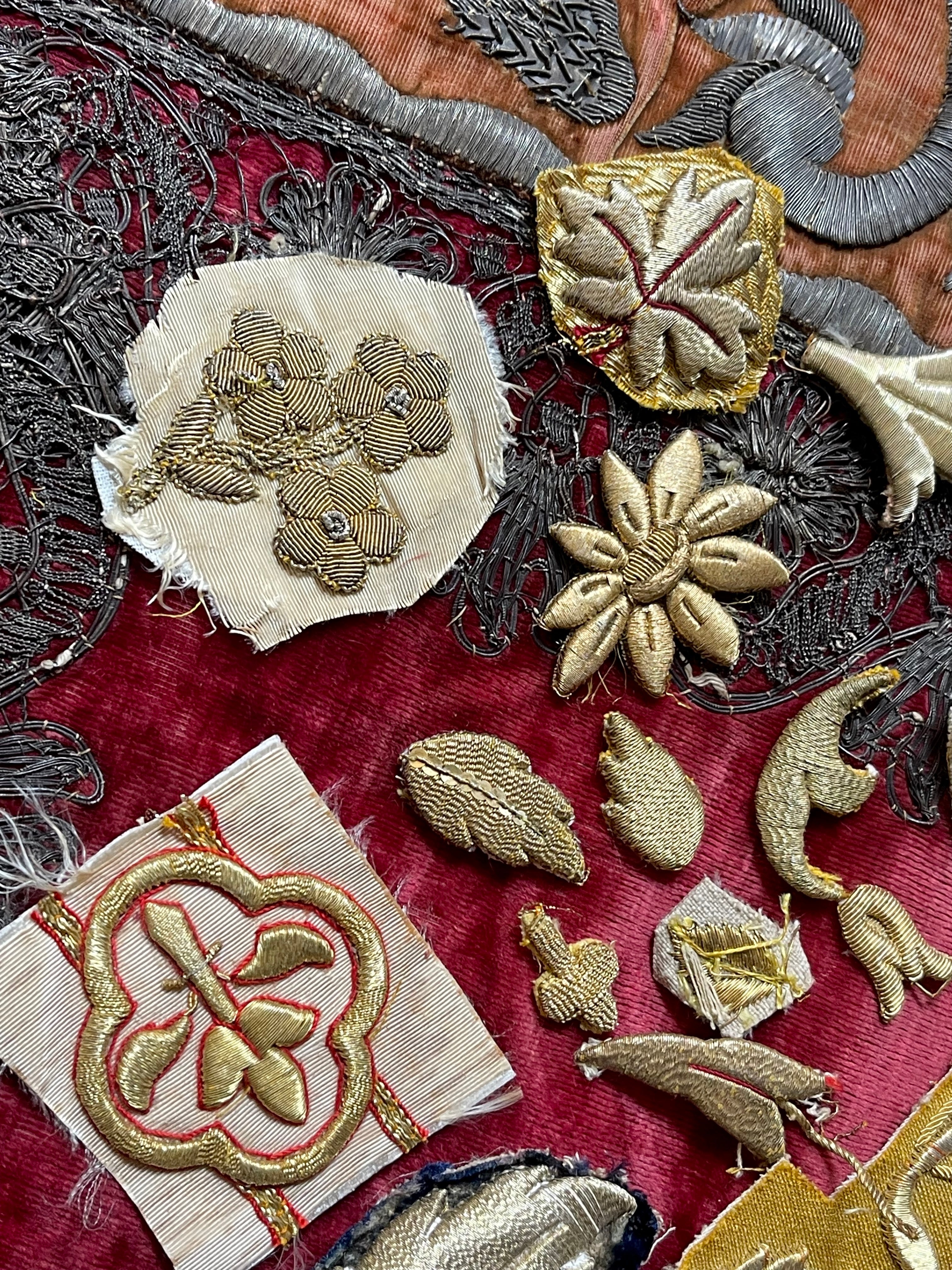 Antique Gold Metallic Applique Project Group