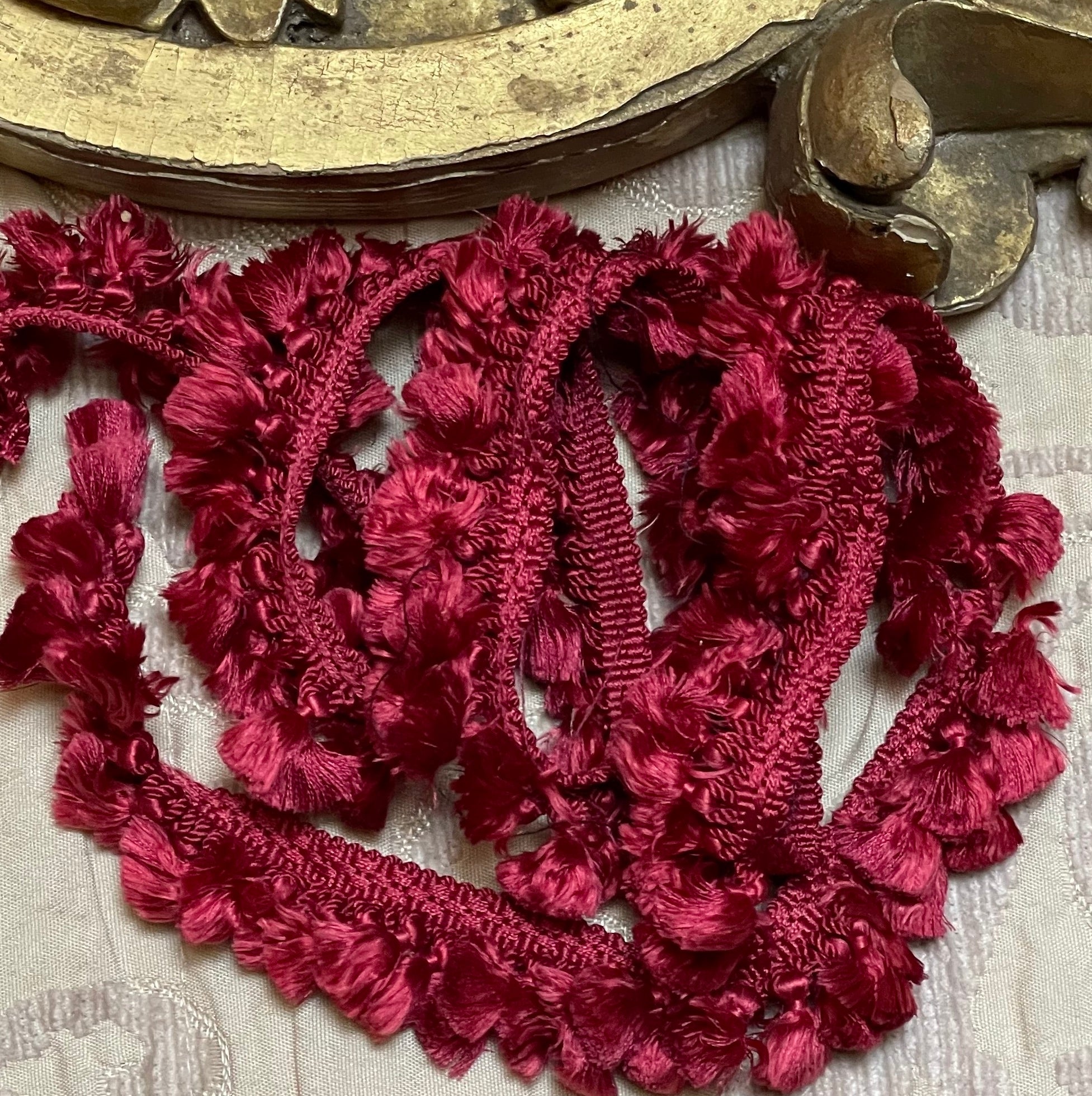 Antique Silk Tassel Trimming    35 inches long        F5823