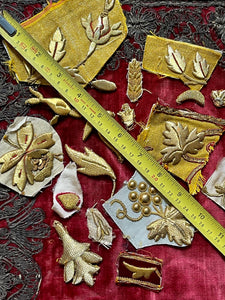 Antique Gold Metallic Applique Project Group