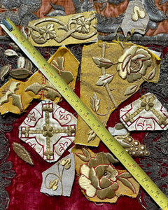 Antique Gold Metallic Applique Project Group