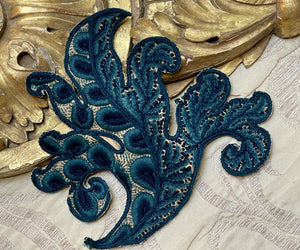 17th Century Crewelwork Applique