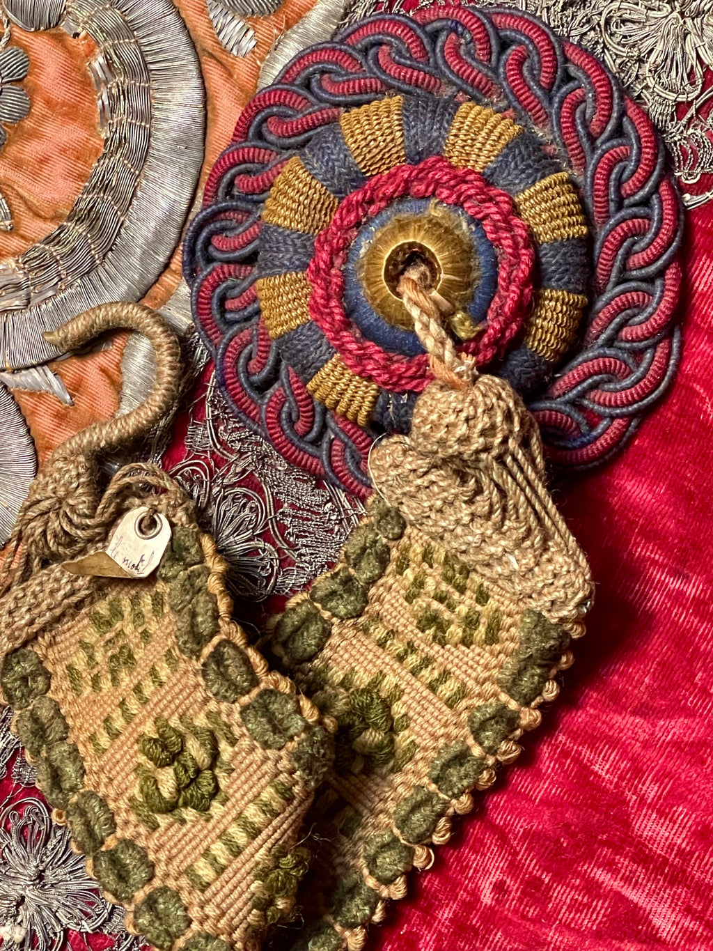 TASSELS – Decor Antiquaire