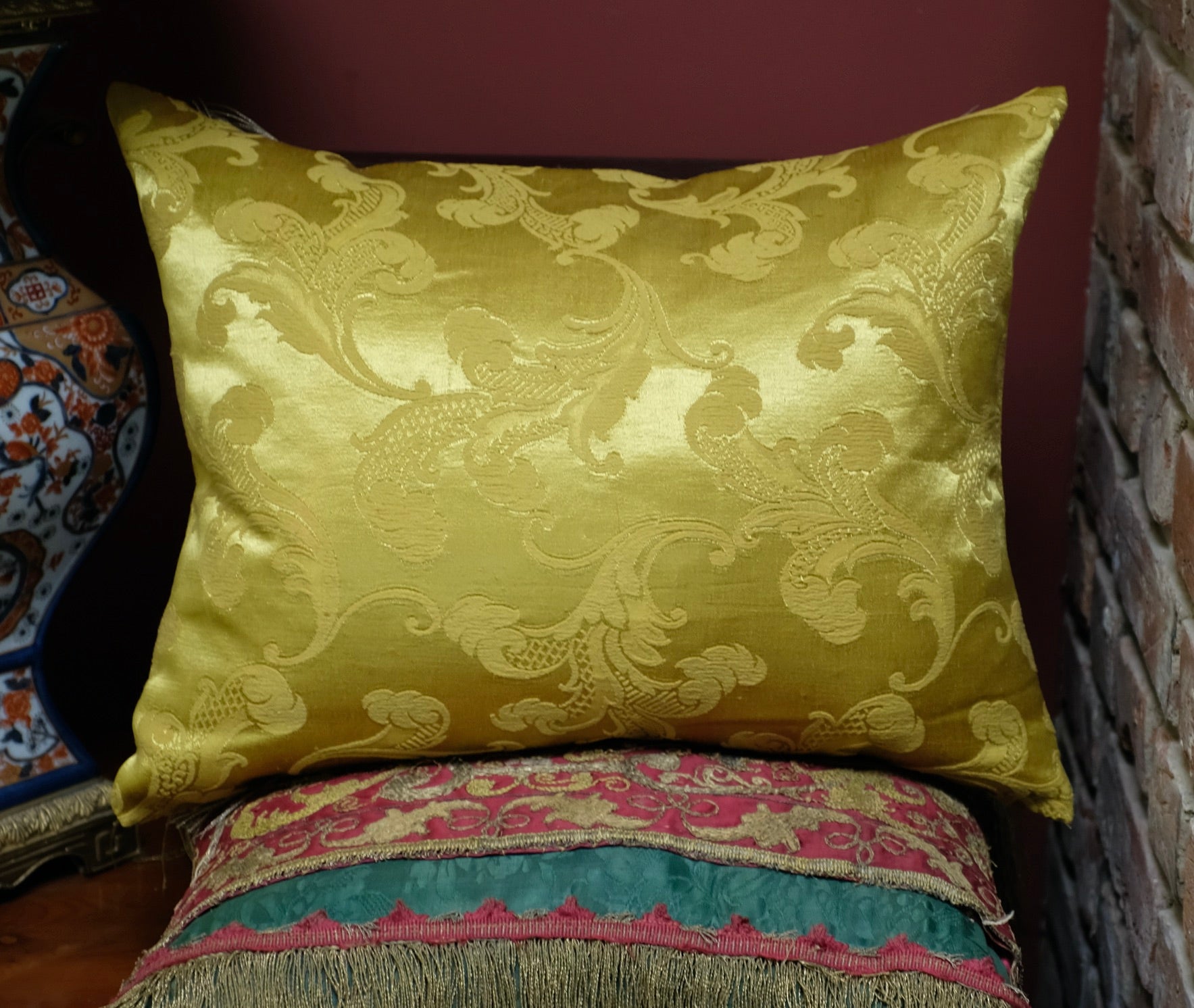 ON HOLD  FOR SC  Antique Cushion Gold Metallic Embroidery Pelican