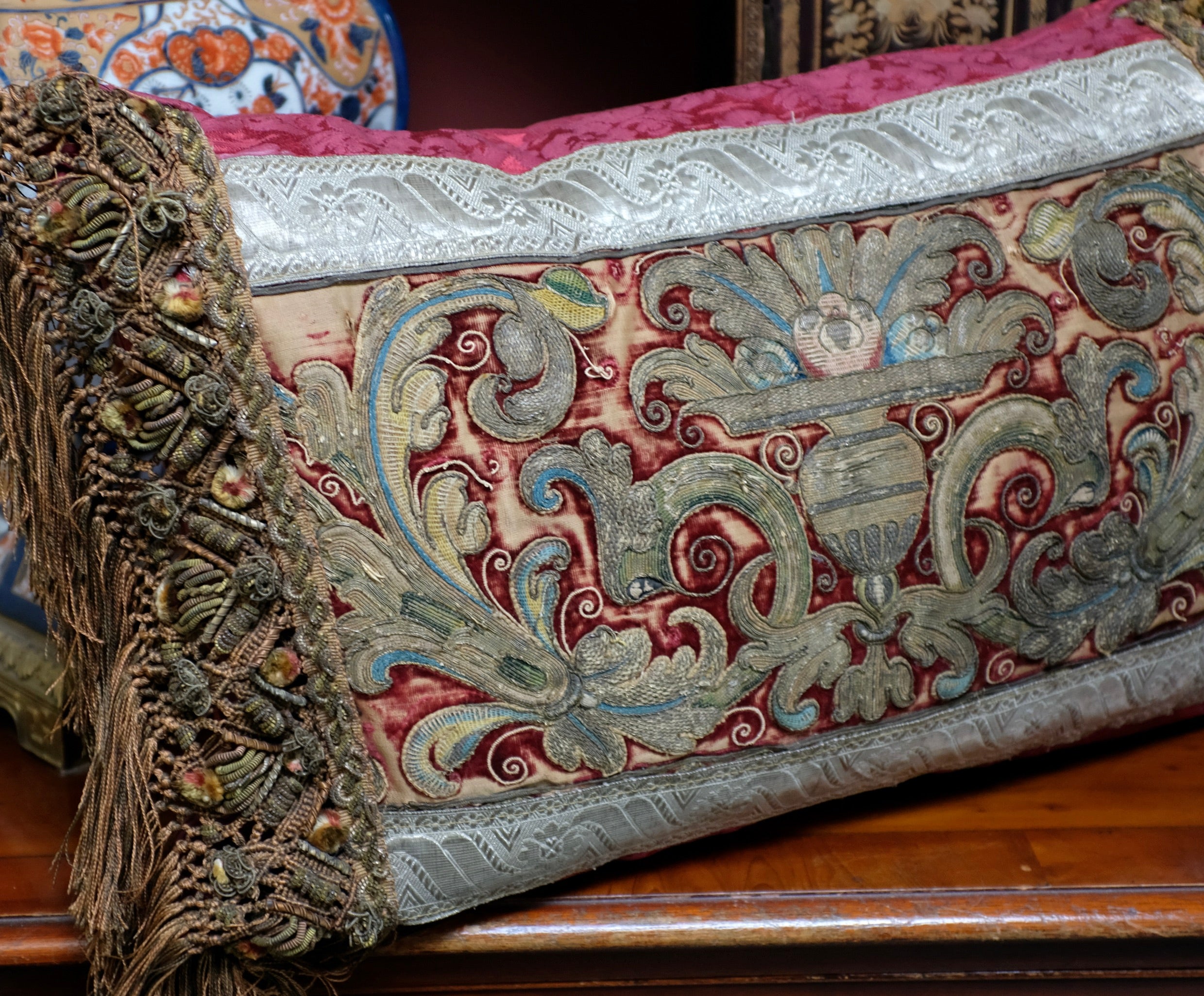 Antique Cushion 16th Century Italian Renaissance Embroidery – Decor ...