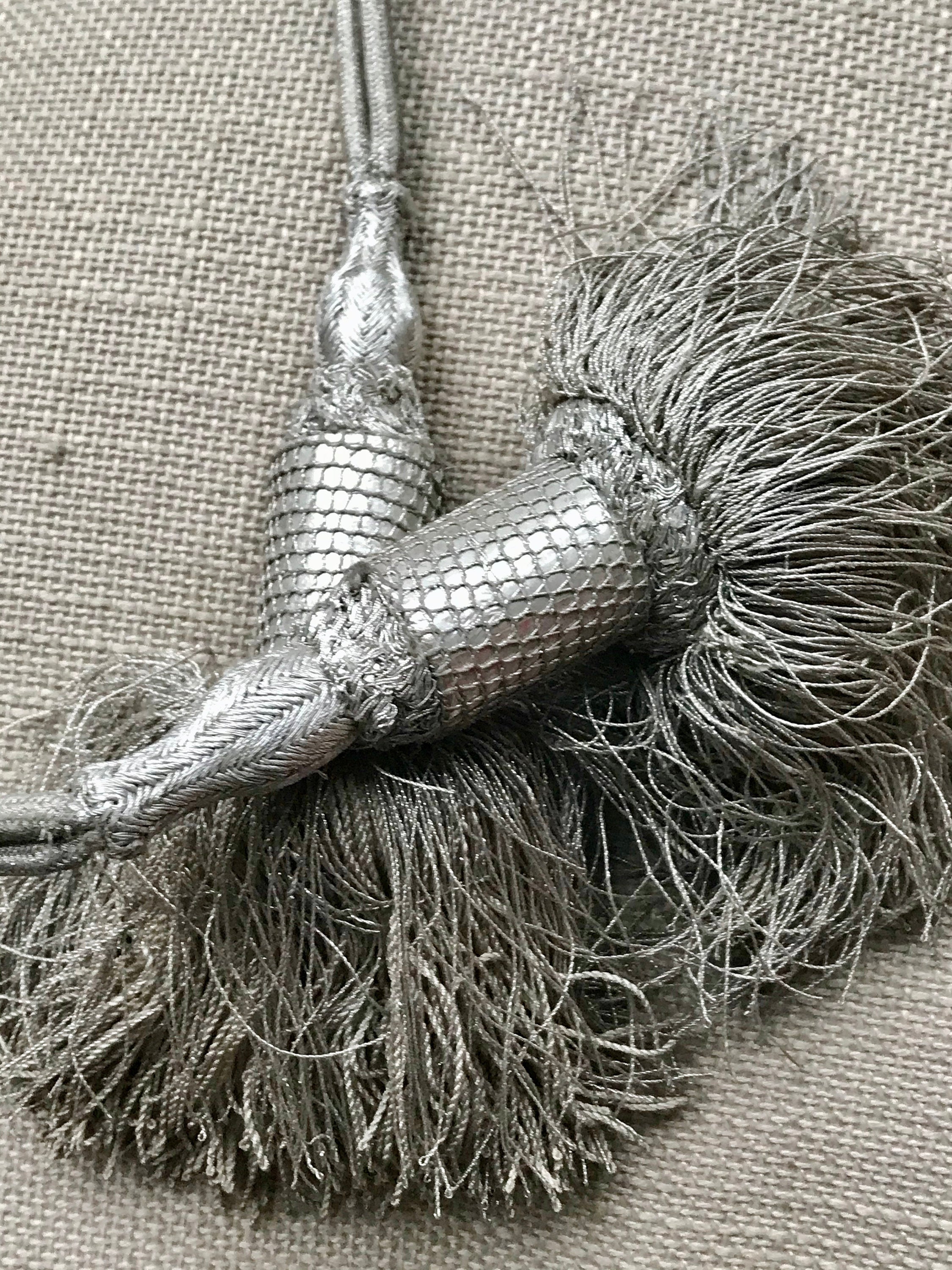 ONE Antique Silver Tassel French Chateau Metallic Silk